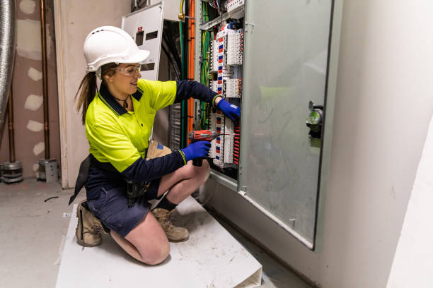 Best Commercial Electrician Services  in Old Jefferson, LA